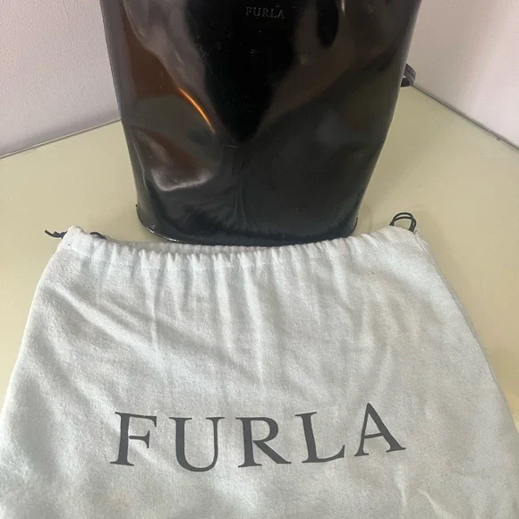 Furla Black Leather Women's Bag - Picture 3 of 4